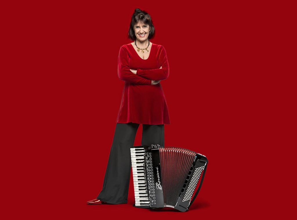 So 01.08.2021, 17 Uhr – Heinrich-Heine-Club Offenbach – Astor Piazzolla – Mehr Tango geht nicht – Eine musikalische Lesung mit Cordula Sauter 2 Cordula Sauter