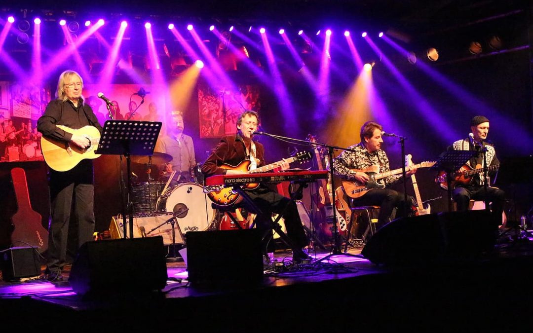 Sa 24.07.2021, 19 Uhr – Die Rebell(i)sche Studiobühne präsentiert: The Art of Lennon & McCartney – Songs und Lyrik der beiden Ober-Beatles